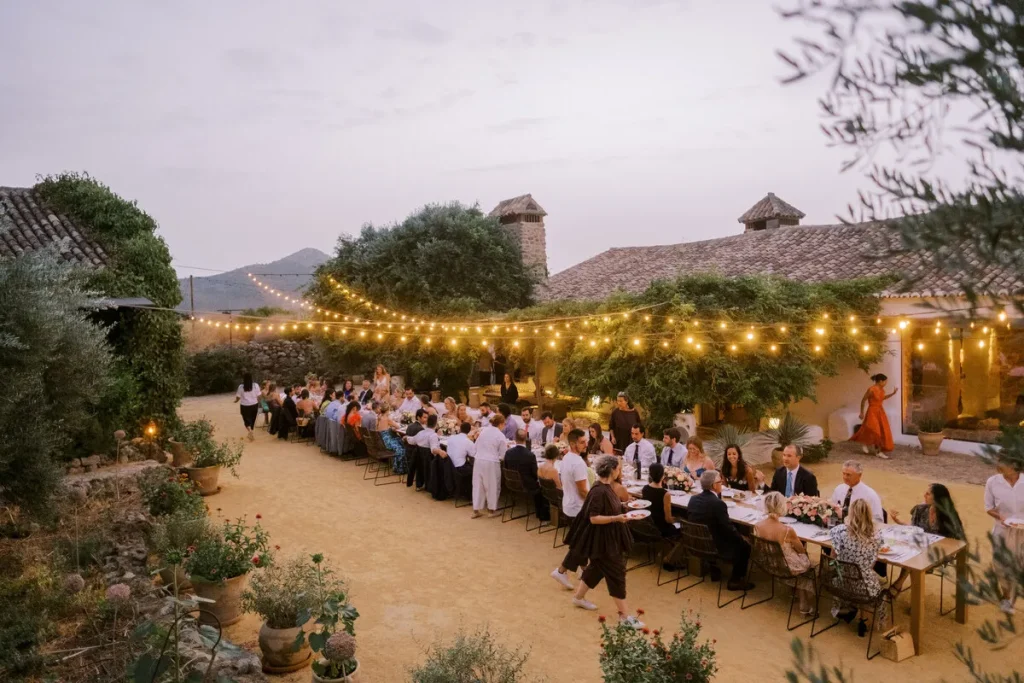La Aira Wedding Dinner With Guests