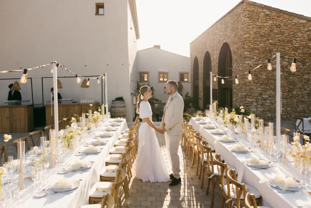 couple photo at masia pine