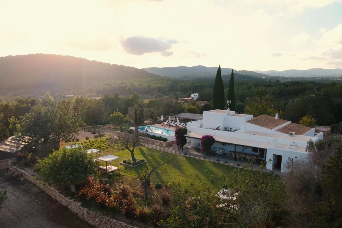 wedding-villa-in-heart-of-nature-in-ibiza