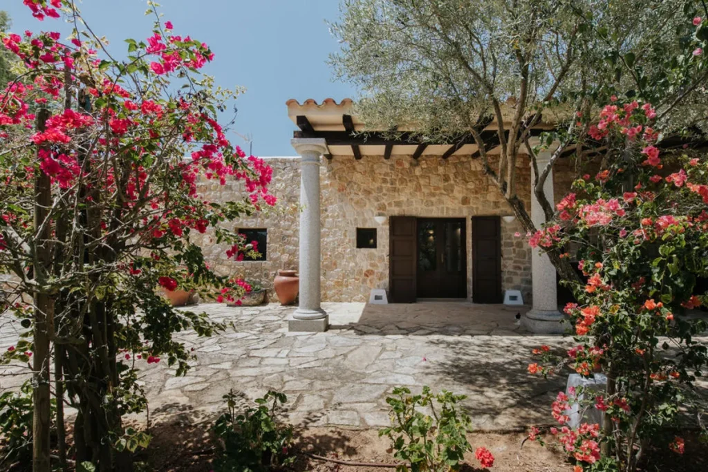 entrance to wedding villa in ibiza east