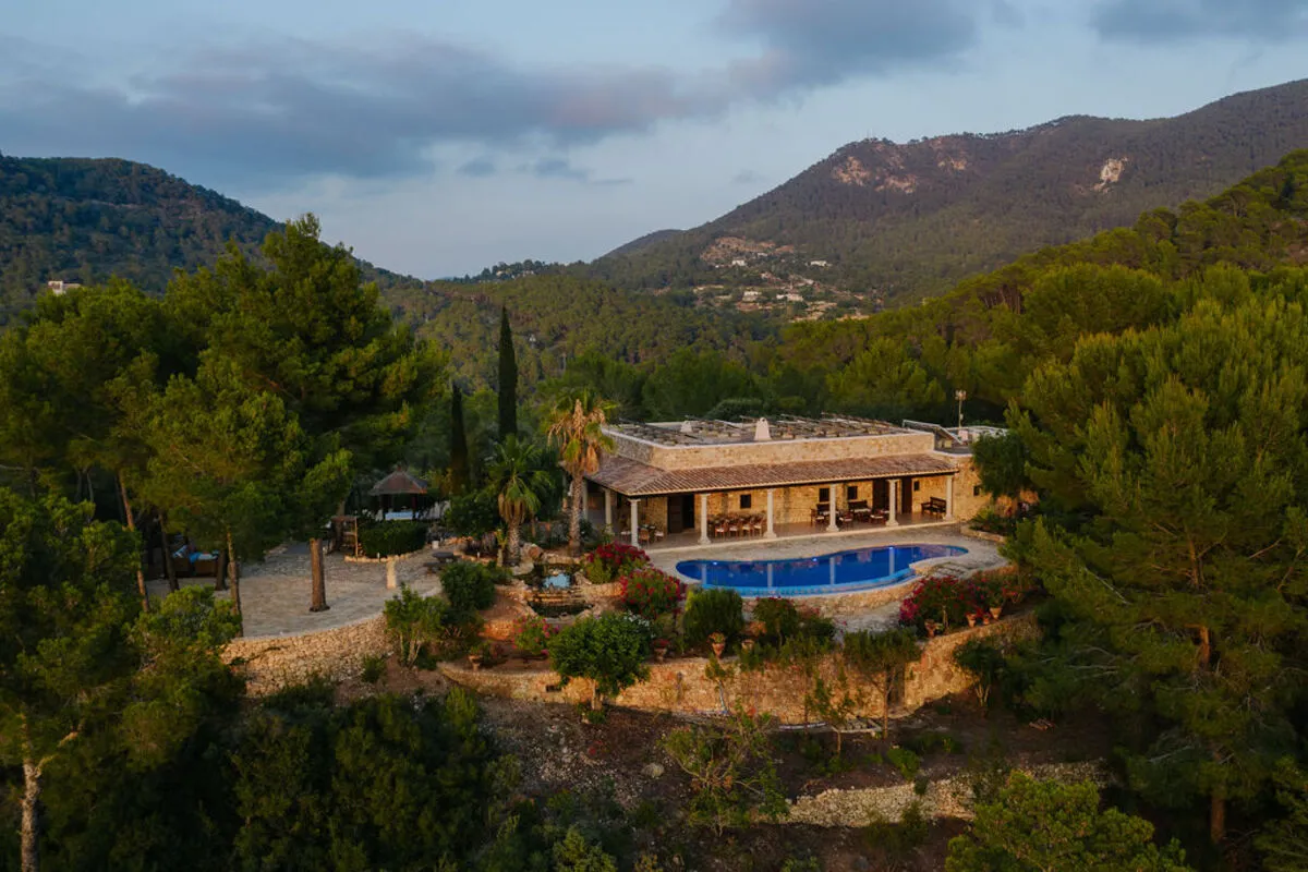 villa-in-ibiza-oasis