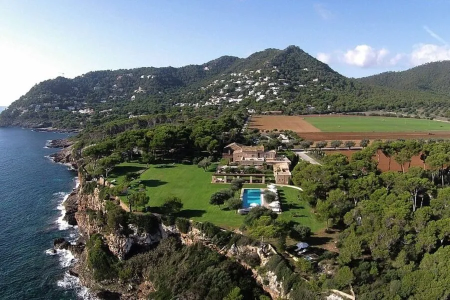 luxury wedding planner in spain