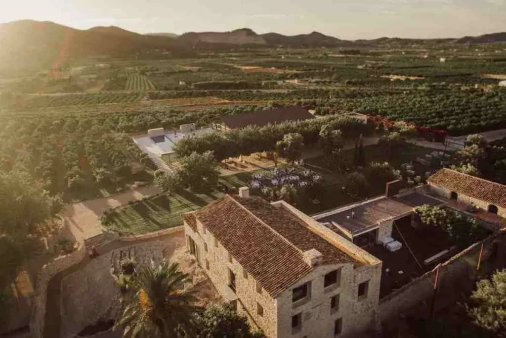 Rustic venue in rural area of valencia